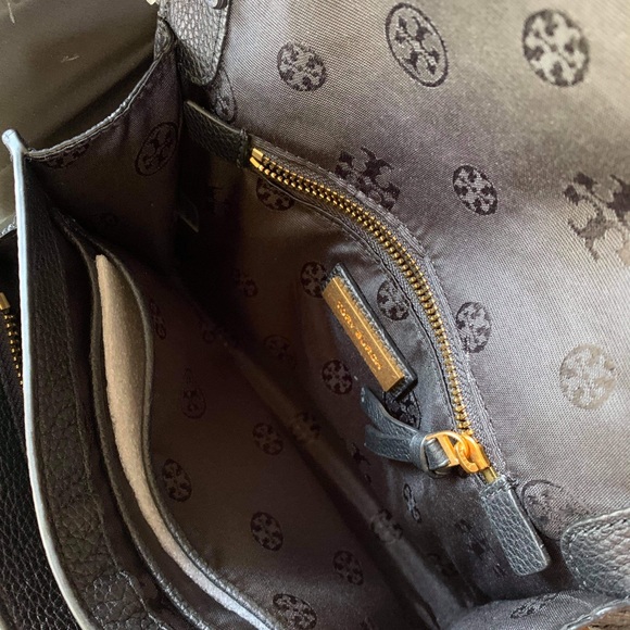 New 🖤 Tory Burch crossbody - Picture 6 of 8